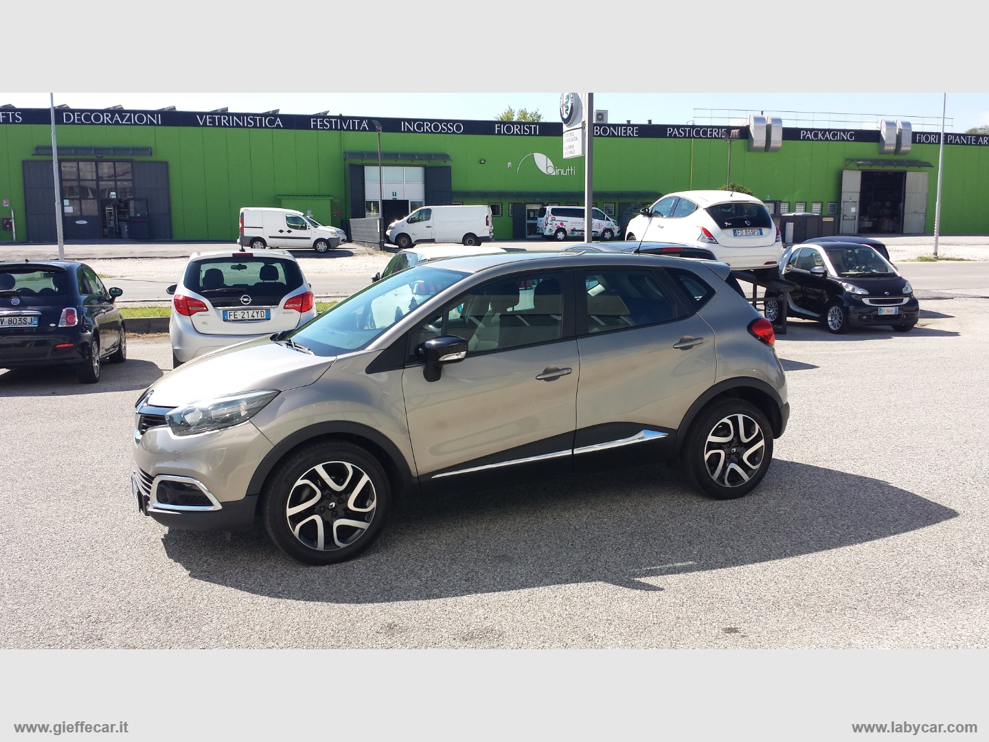 RENAULT Captur