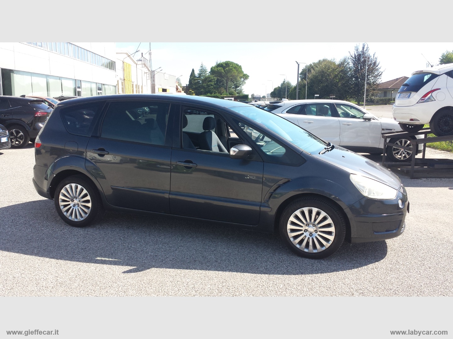 S-Max+ 2.0 TDCi 140 CV                                                        