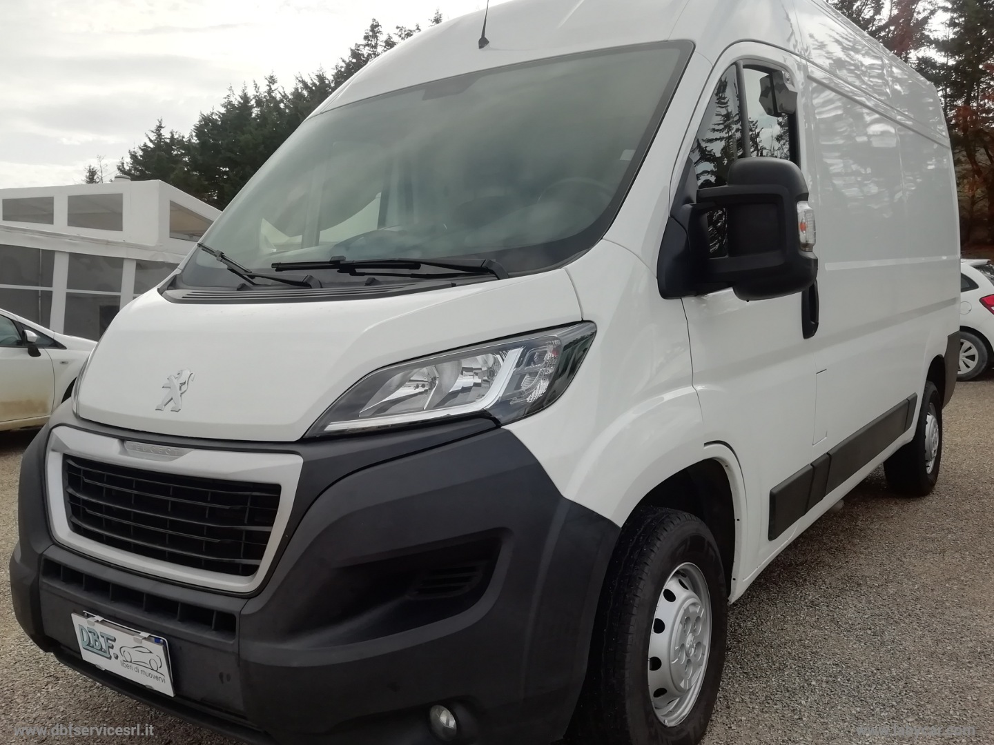 Boxer 335 BlueHDi 140 PL Cabinato                                                        