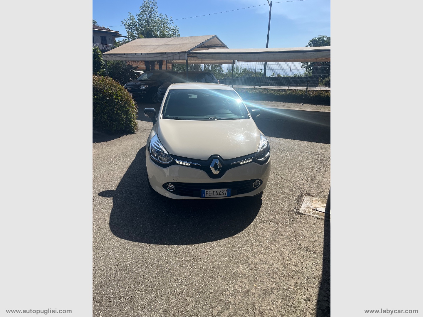 RENAULT