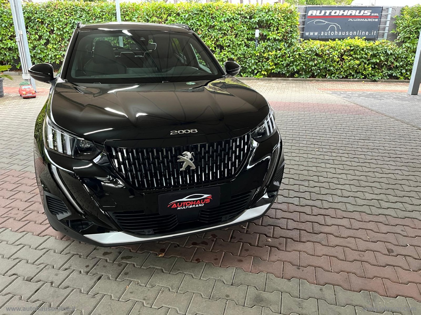 PEUGEOT 2008 BlueHDi 130 S&S EAT8 GT Line