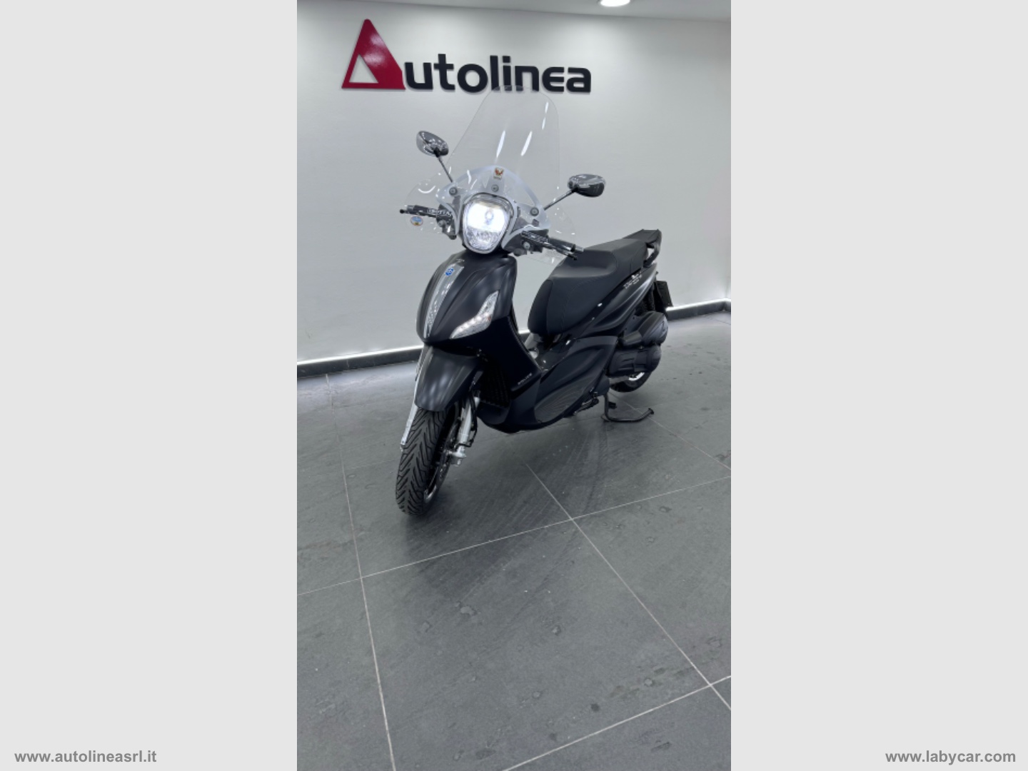 BEVERLY 300I                                                        