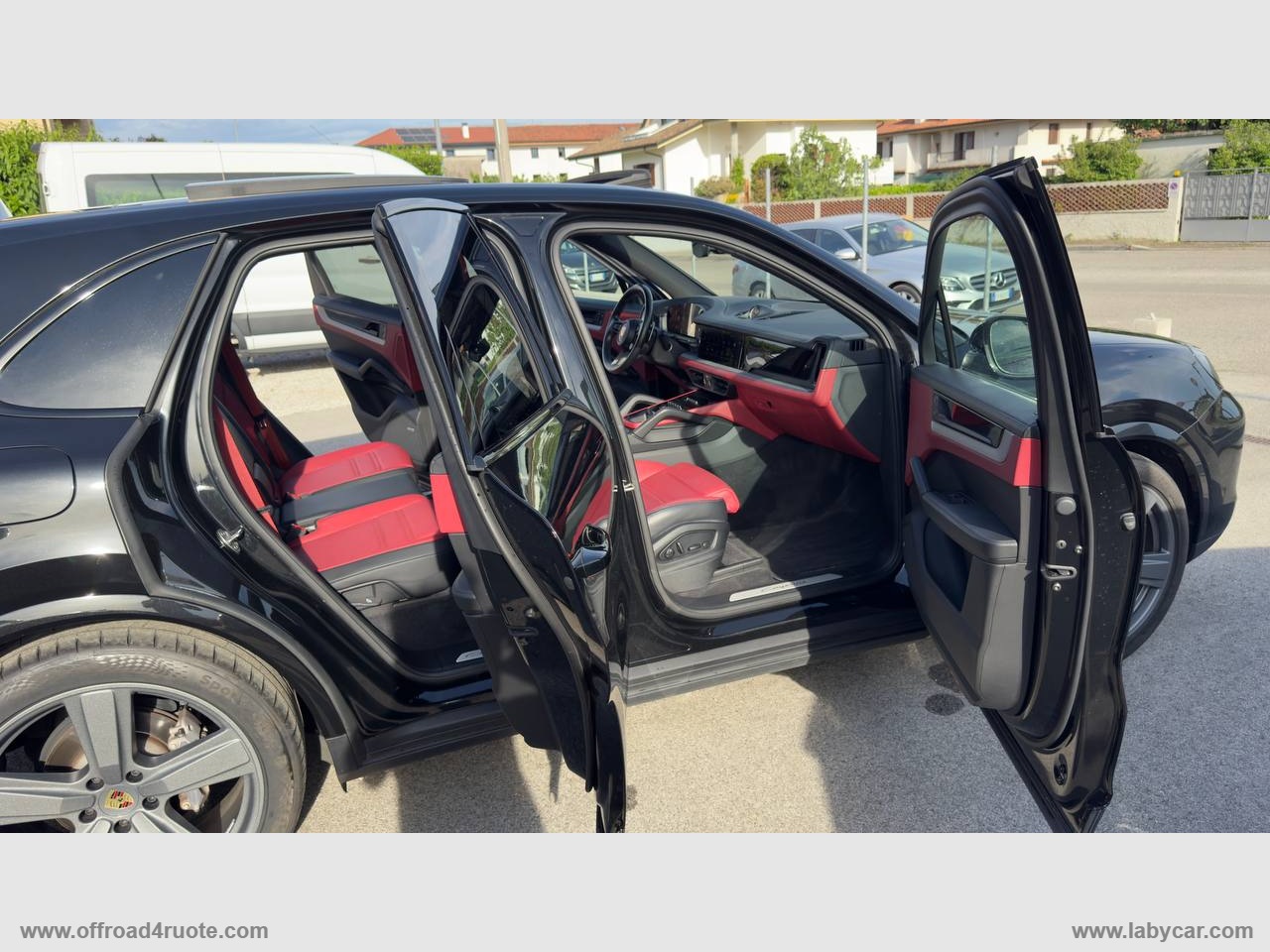 PORSCHE Cayenne