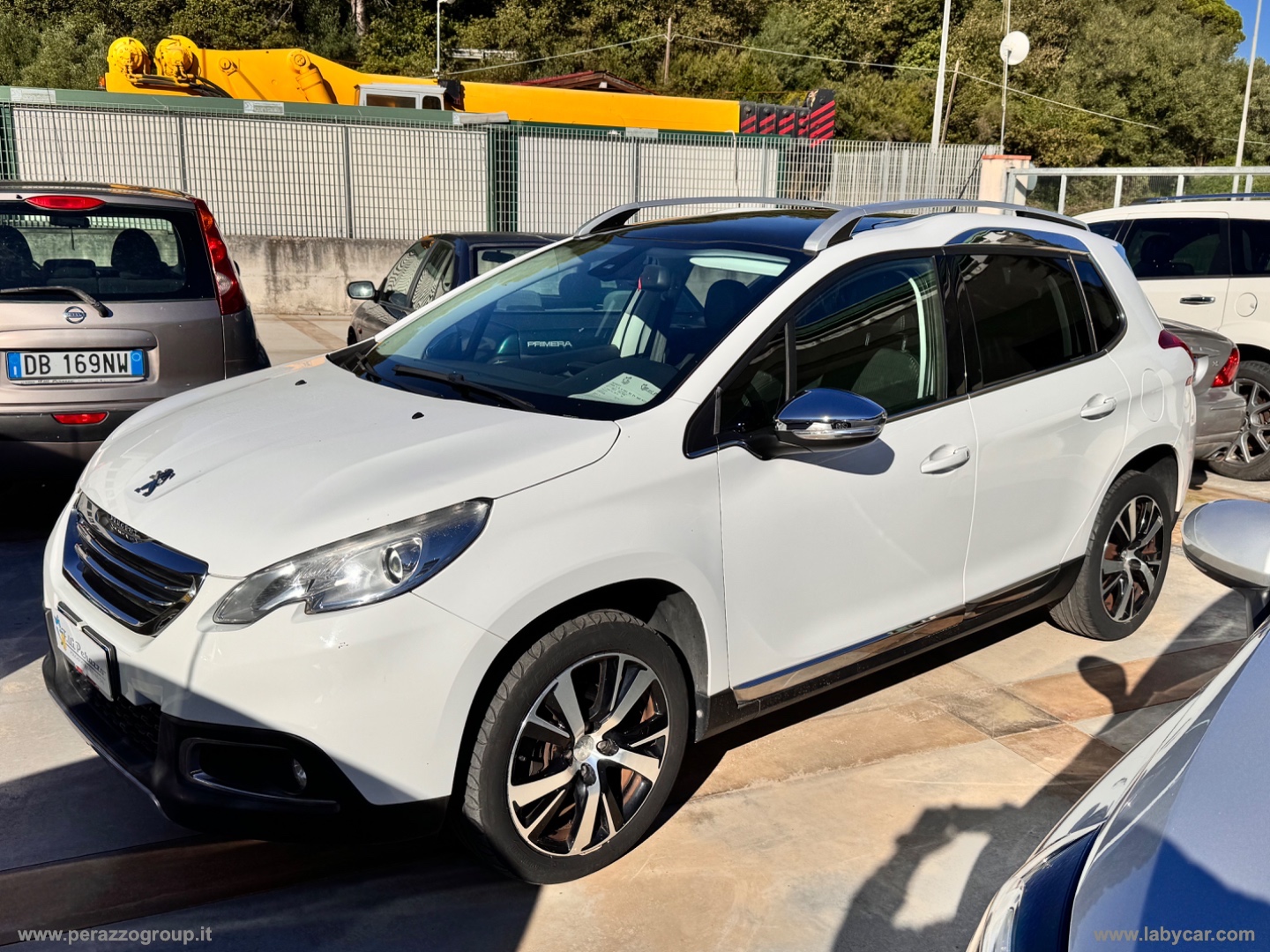 PEUGEOT 2008