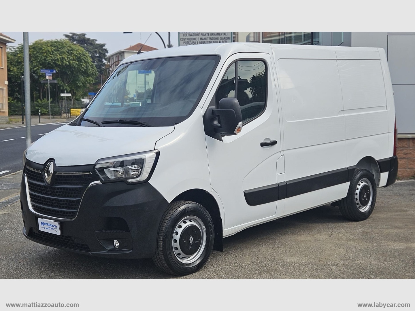 RENAULT Master