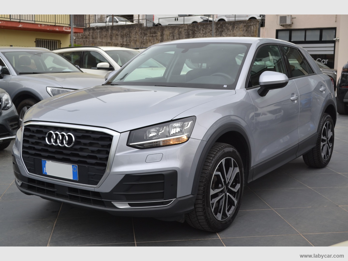 Q2 1.6 TDI Business                                                        