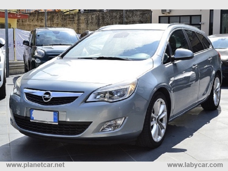Astra 1.7 CDTI 125 CV ST Cosmo                                                        