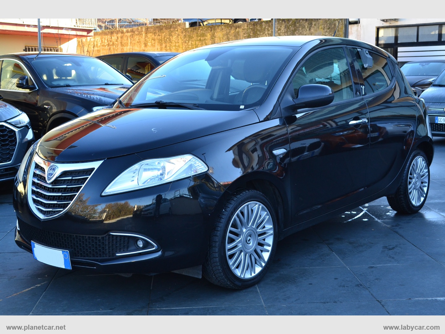 LANCIA Ypsilon