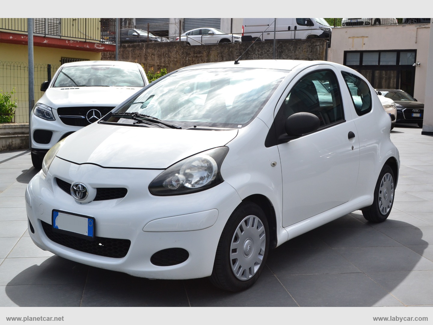 TOYOTA Aygo