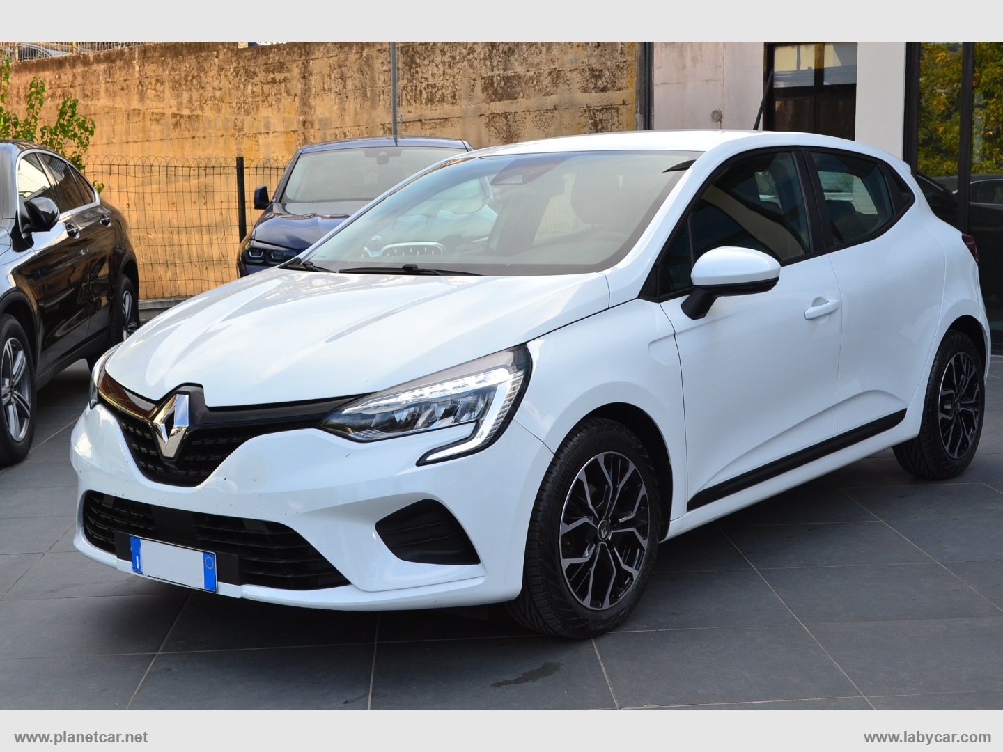 RENAULT Clio