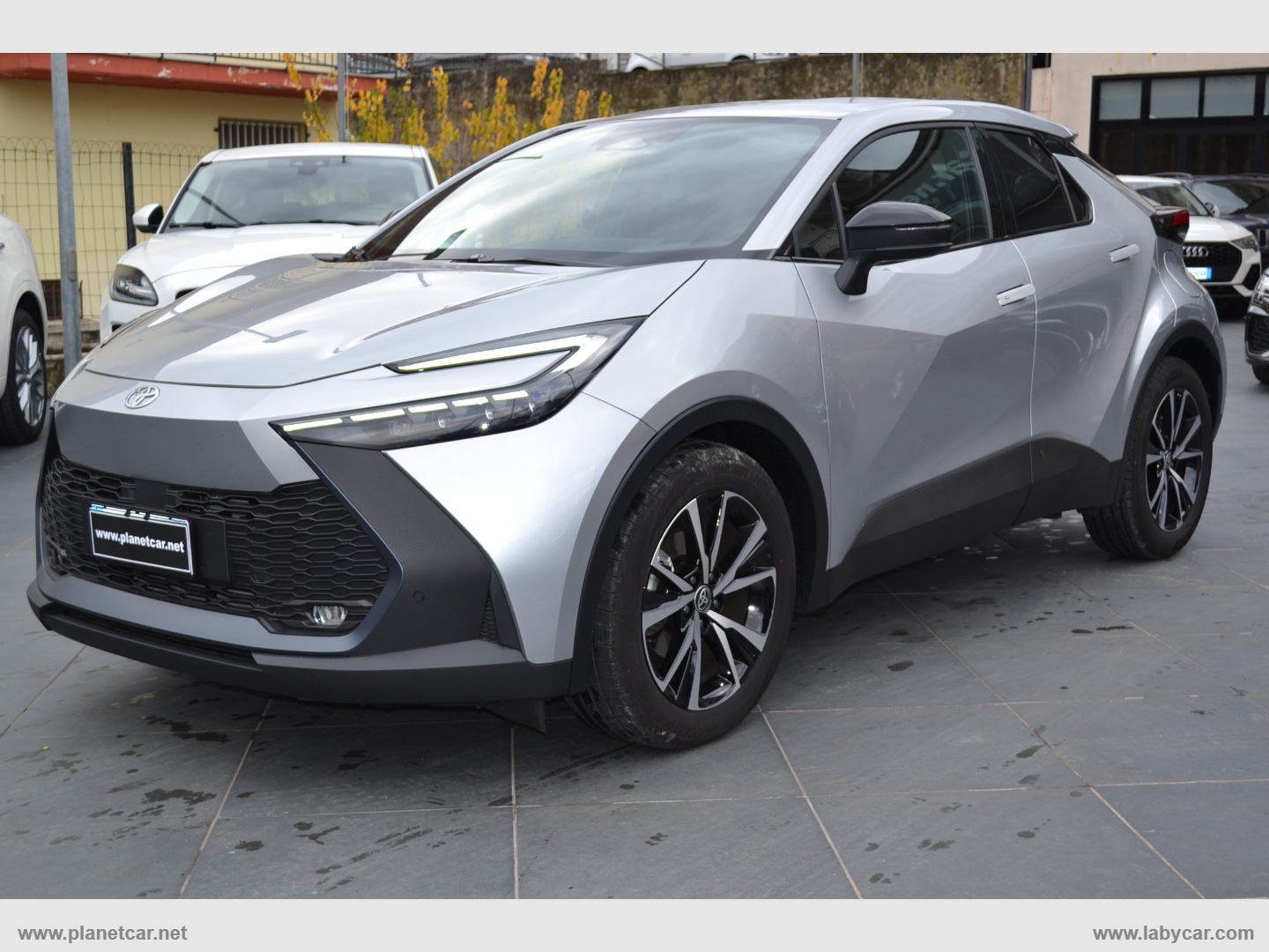 TOYOTA C-HR