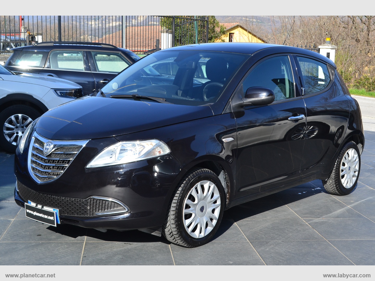 LANCIA Ypsilon