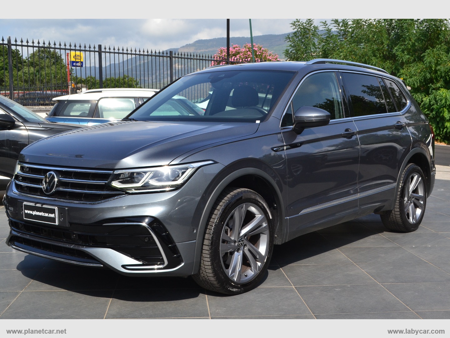 VOLKSWAGEN Tiguan Allspace