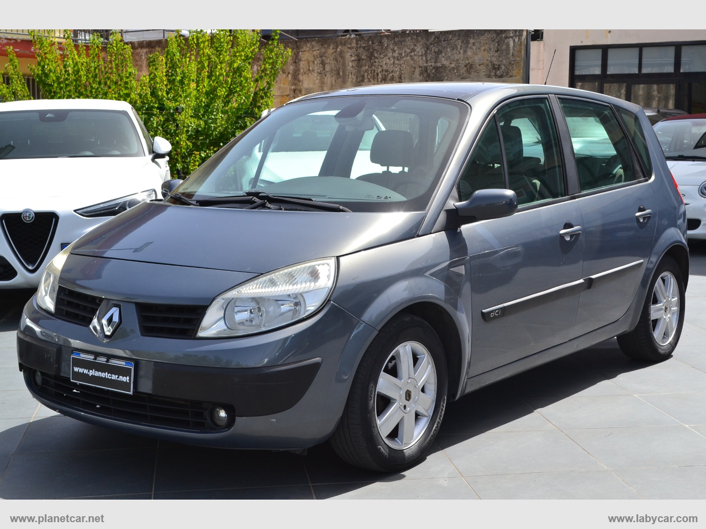 RENAULT Scénic