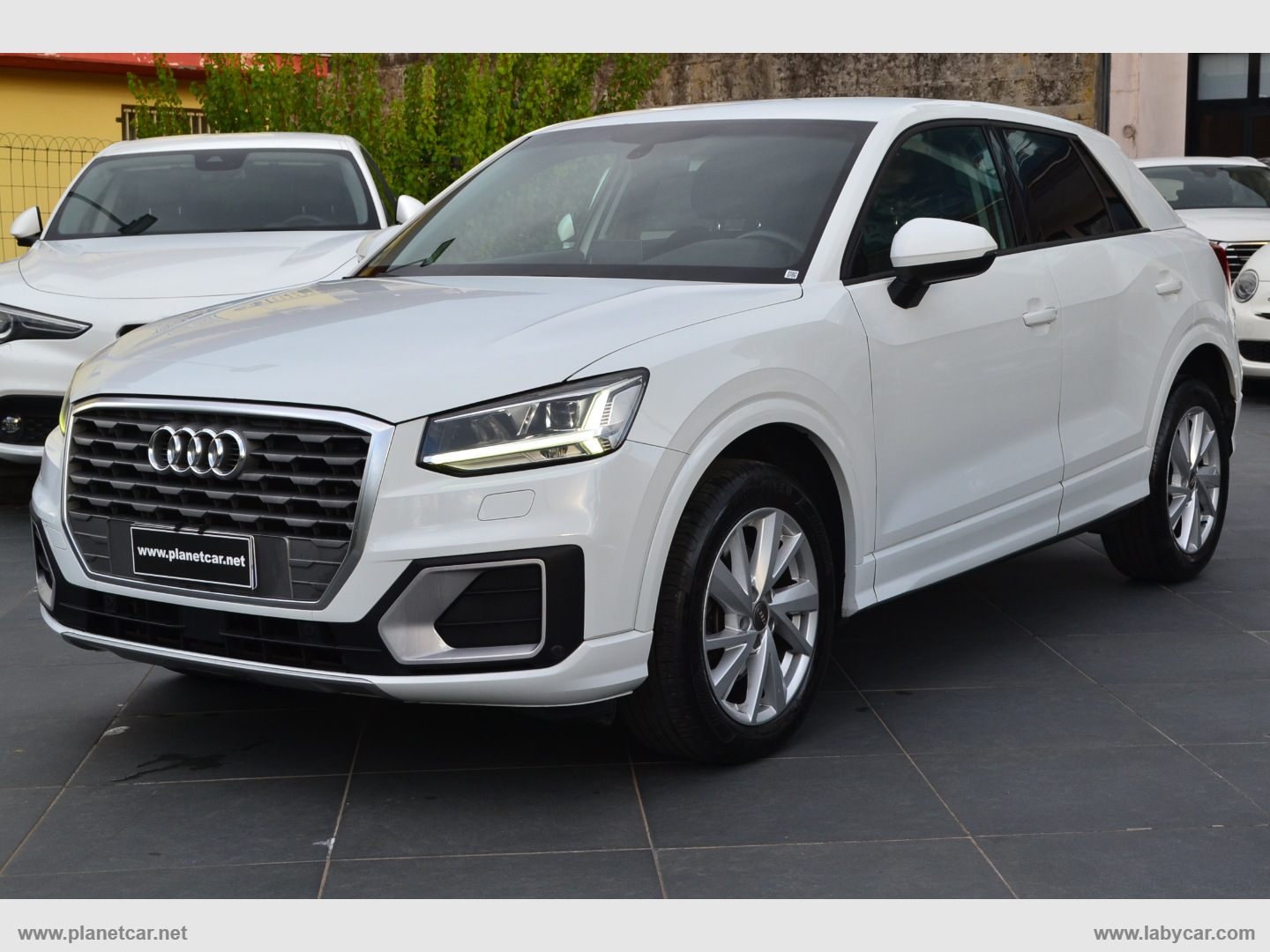 AUDI Q2