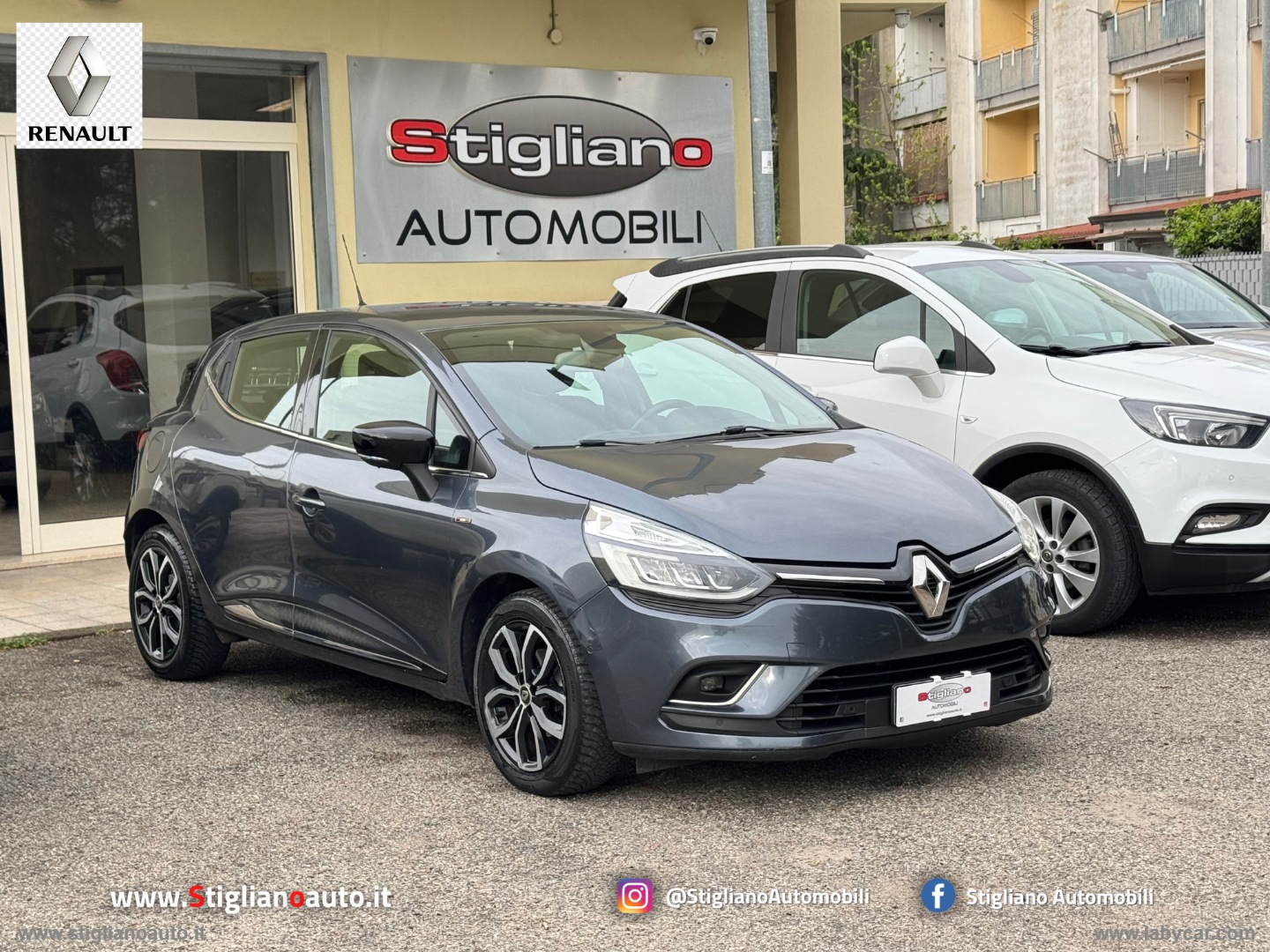 RENAULT Clio
