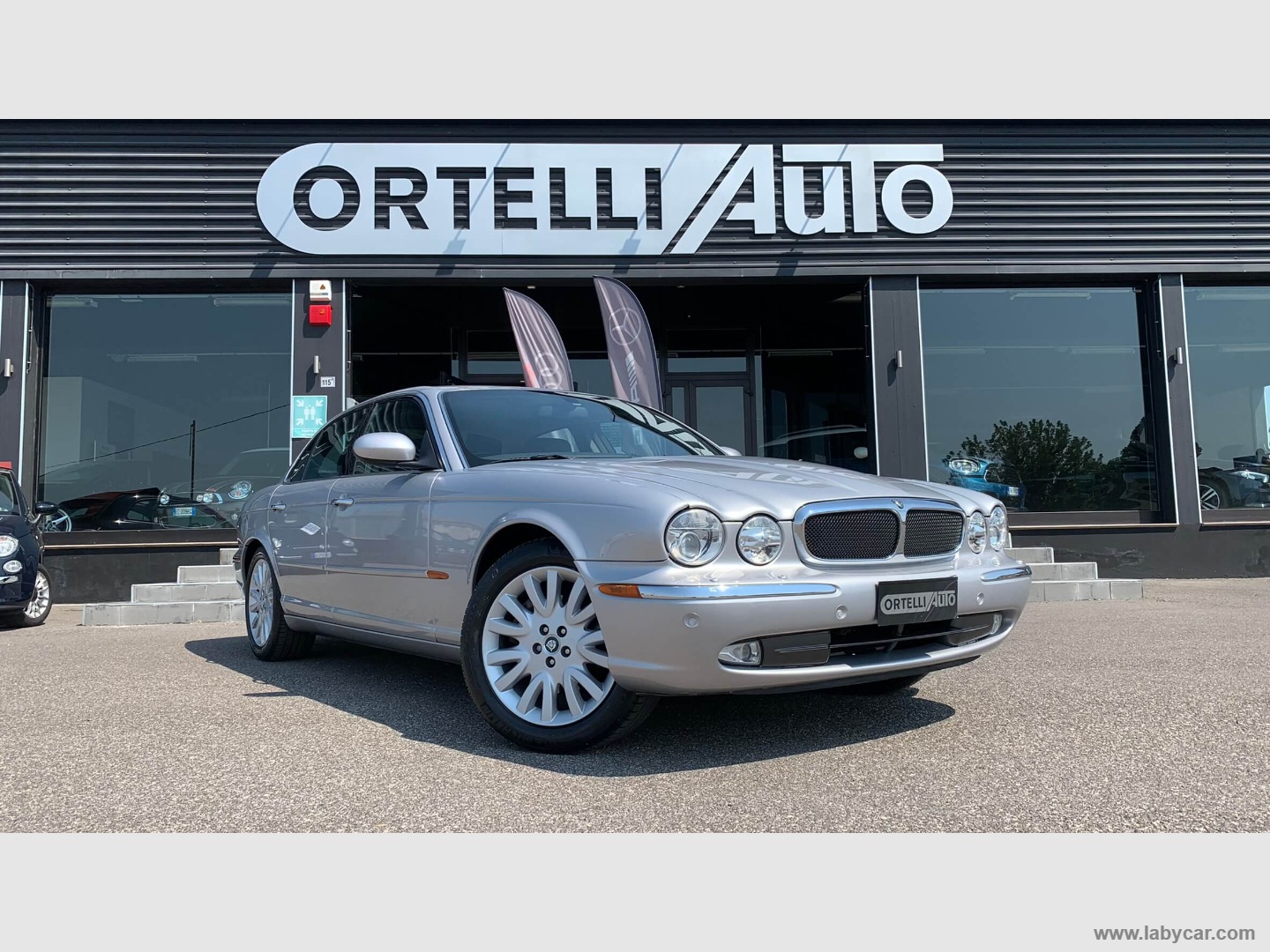 JAGUAR XJ
