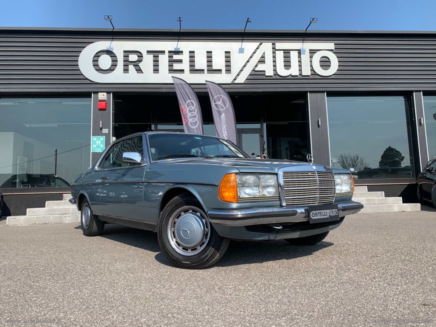 MERCEDES-BENZ Serie 200-280