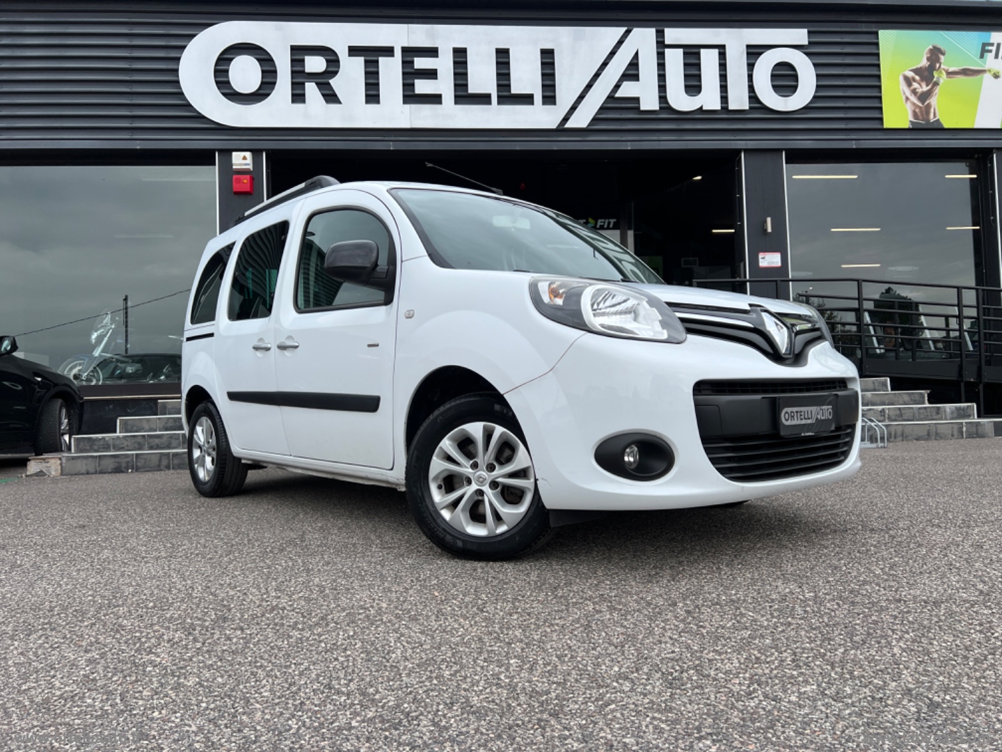 RENAULT Kangoo