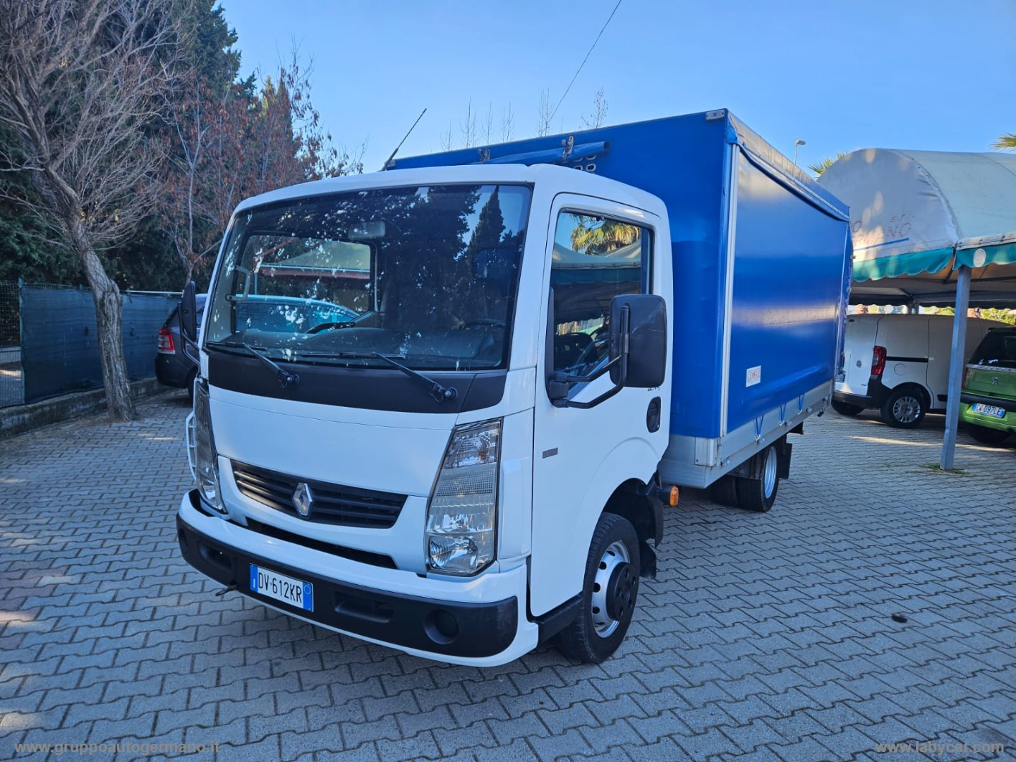 RENAULT TRUCKS 