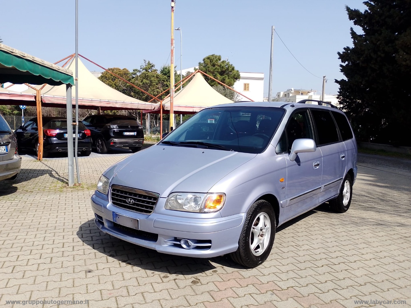 HYUNDAI Trajet
