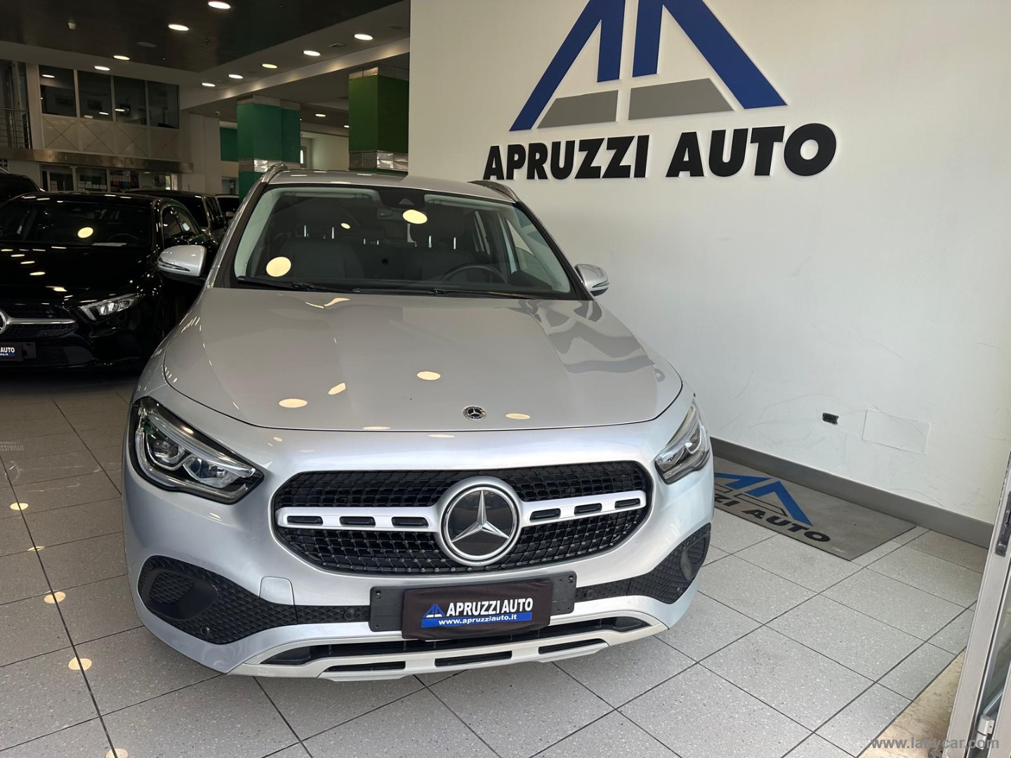 MERCEDES-BENZ Classe GLA