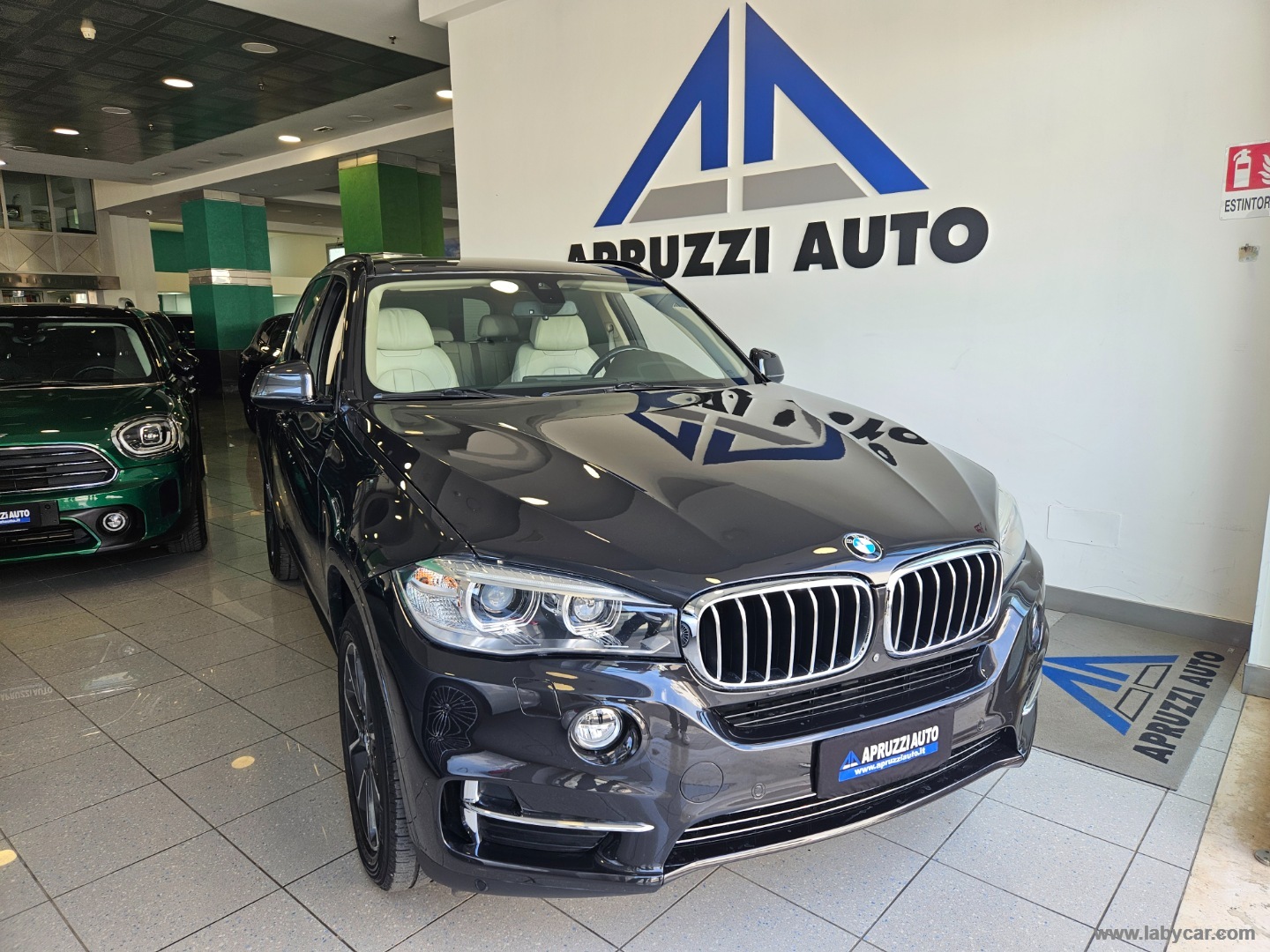 X5 xDrive25d Luxury                                                        