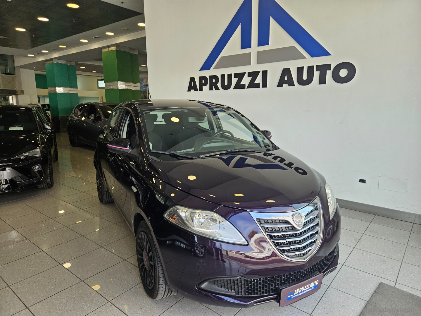 LANCIA Ypsilon