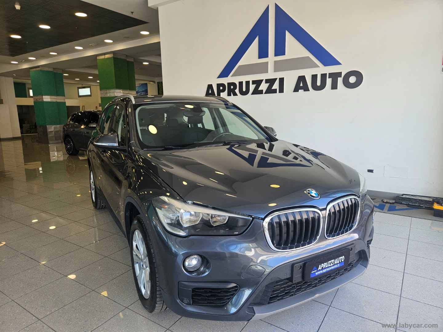 X1 xDrive18d Business                                                        