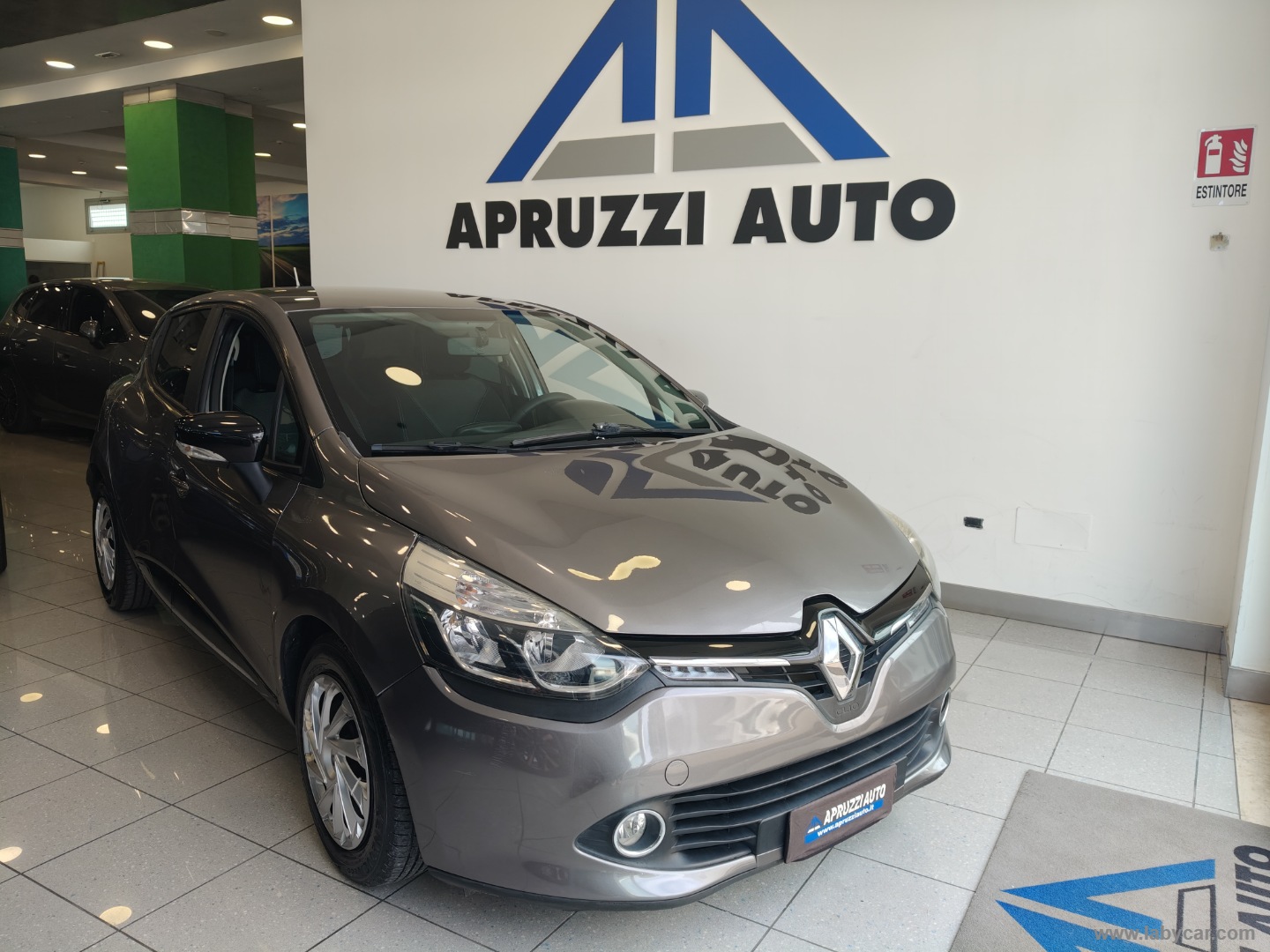 RENAULT Clio