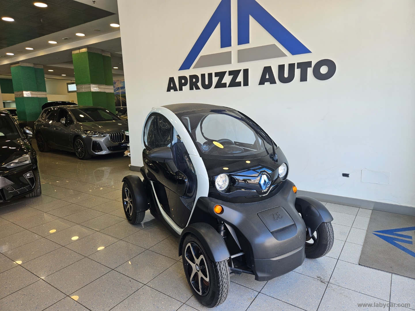 Twizy Technic                                                        