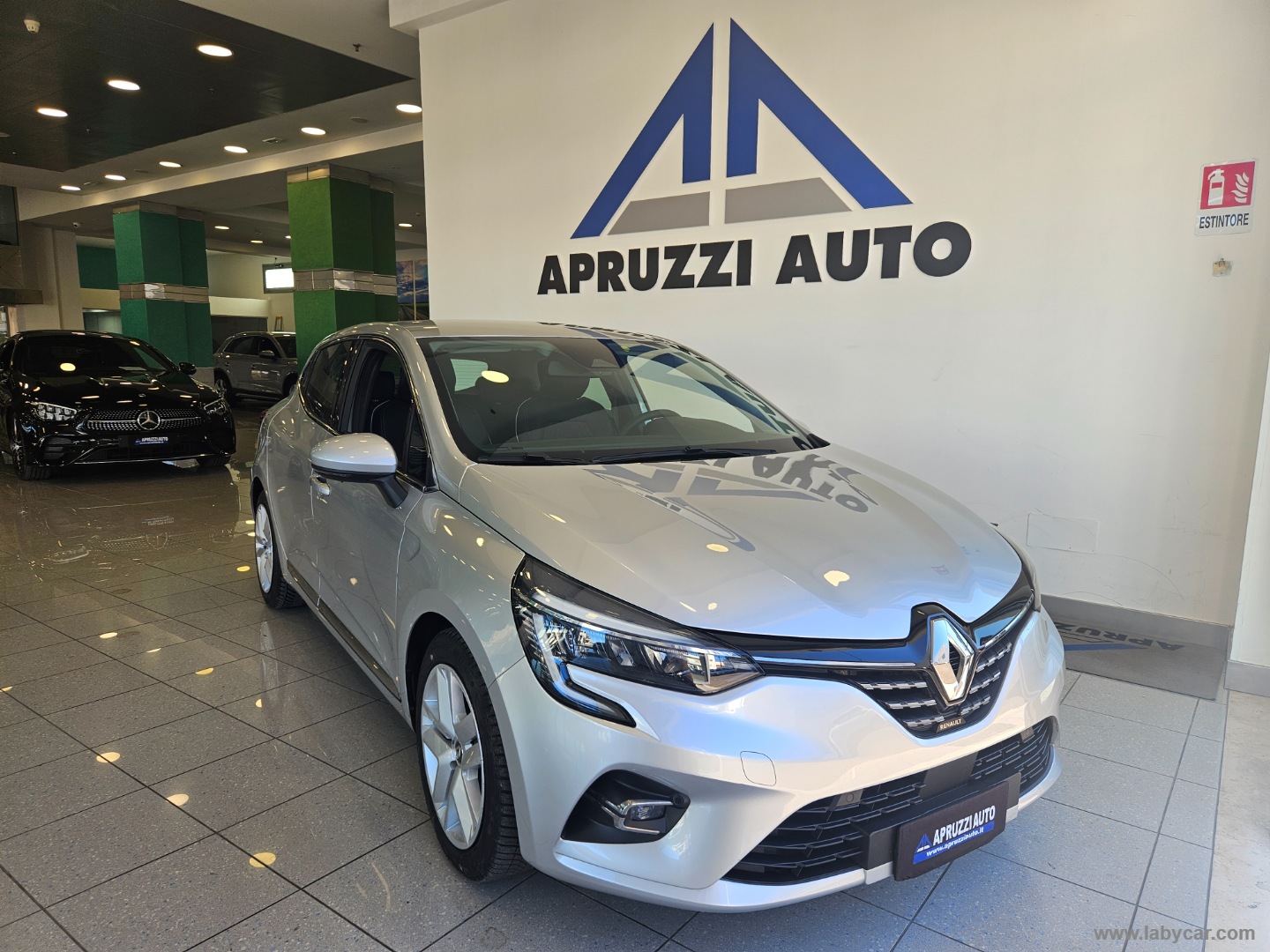 RENAULT Clio