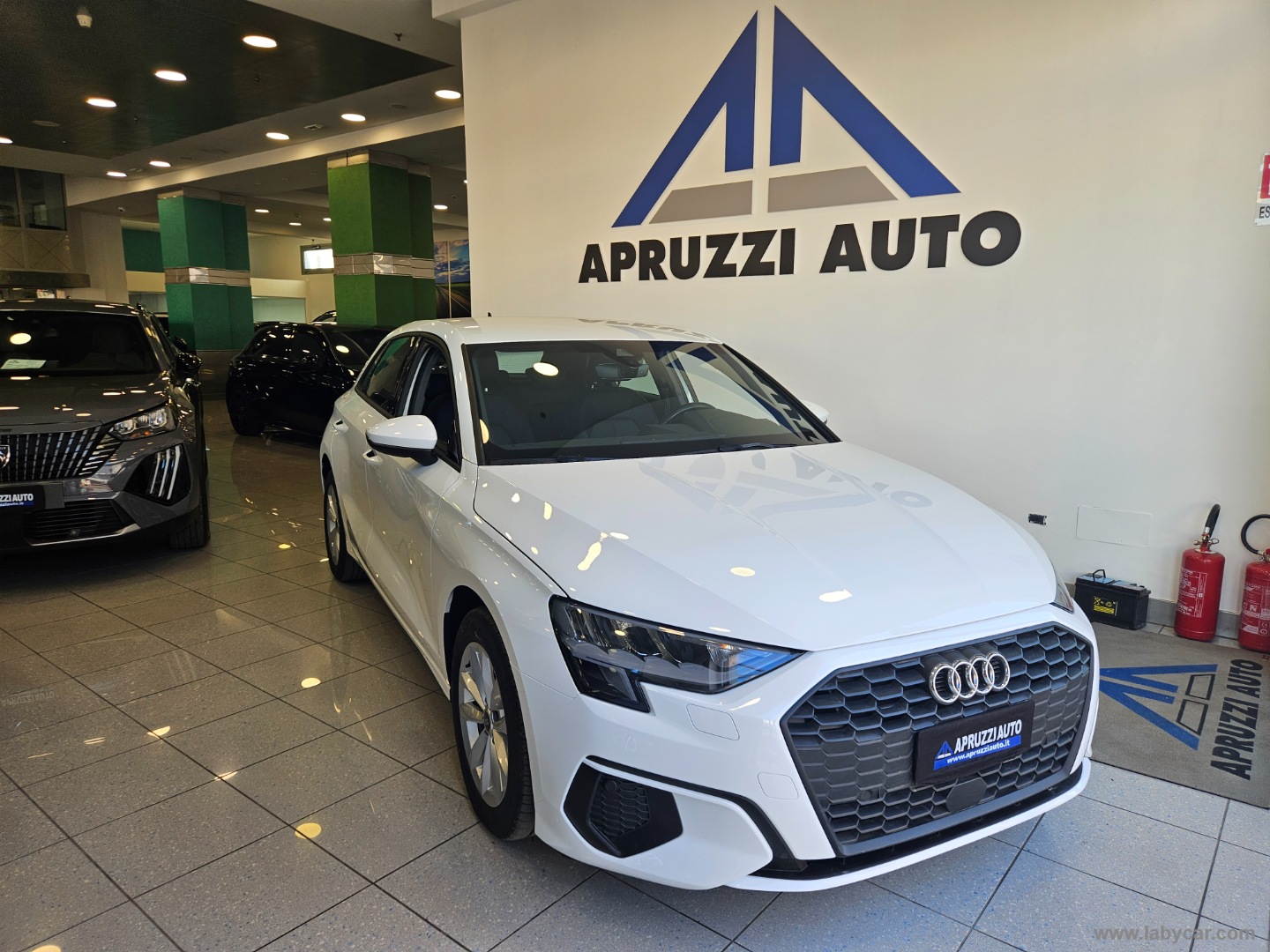AUDI A3 SPB 30 TDI S tronic Business                                                        