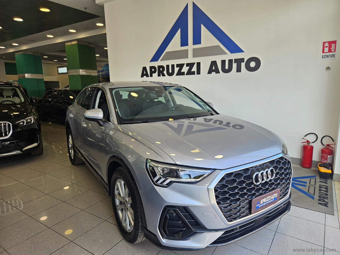 Q3 SPB 35 TDI S tronic BUSINESS                                                        