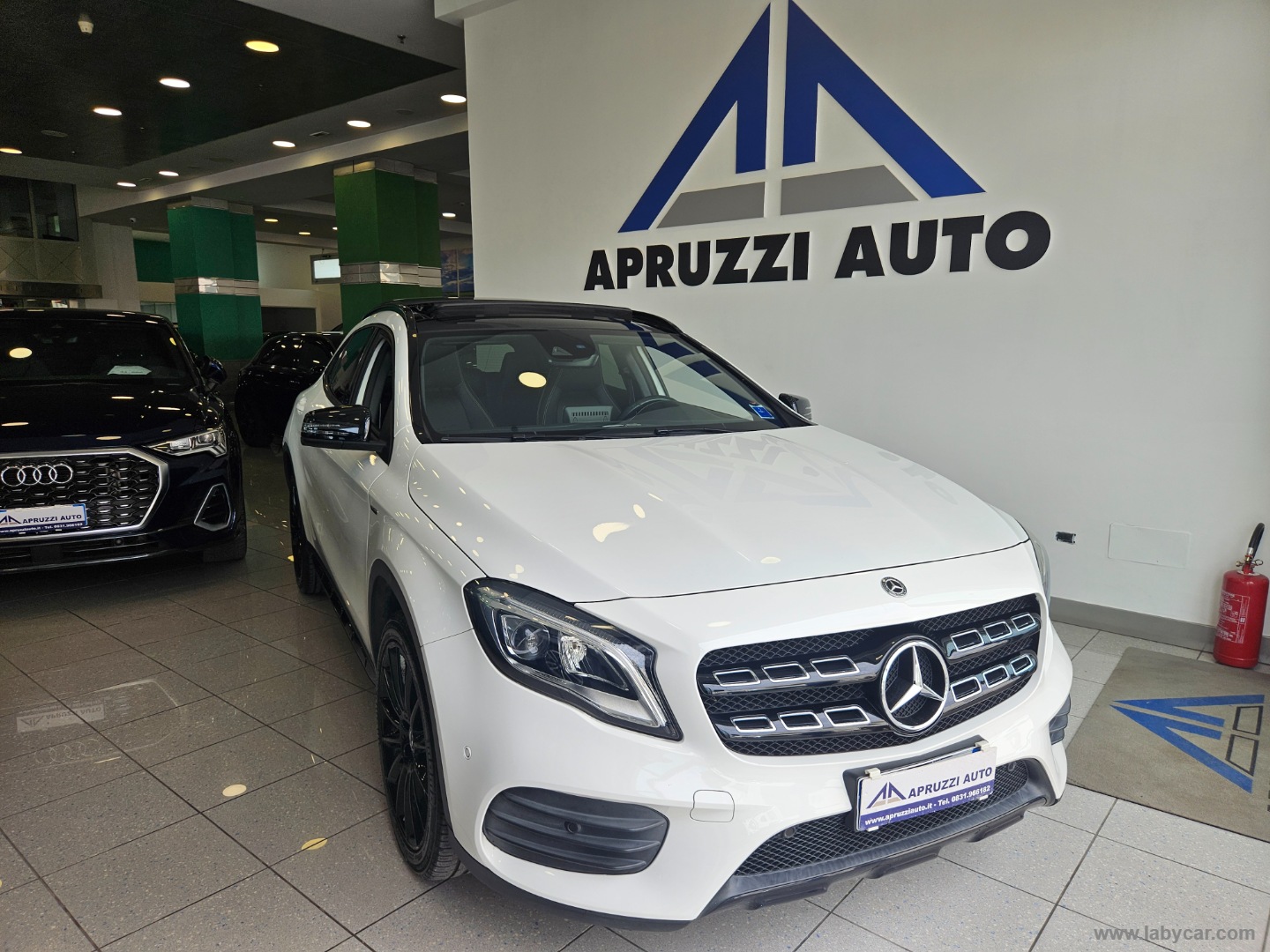 MERCEDES-BENZ GLA 200 d Automatic 4Matic Premium                                                        