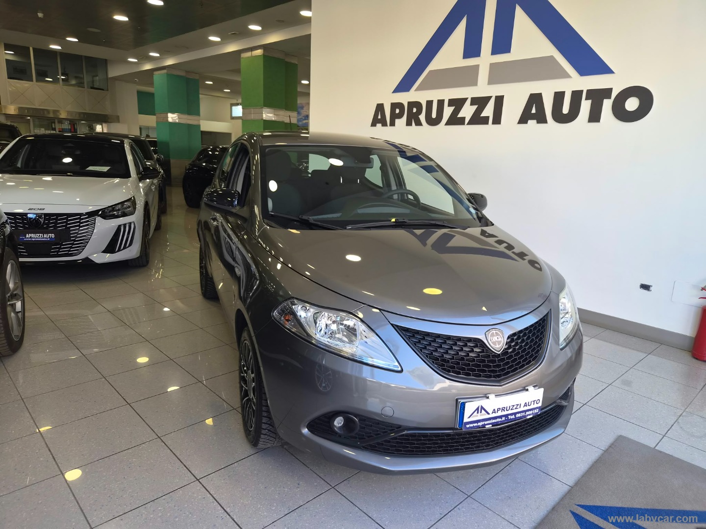 LANCIA Ypsilon
