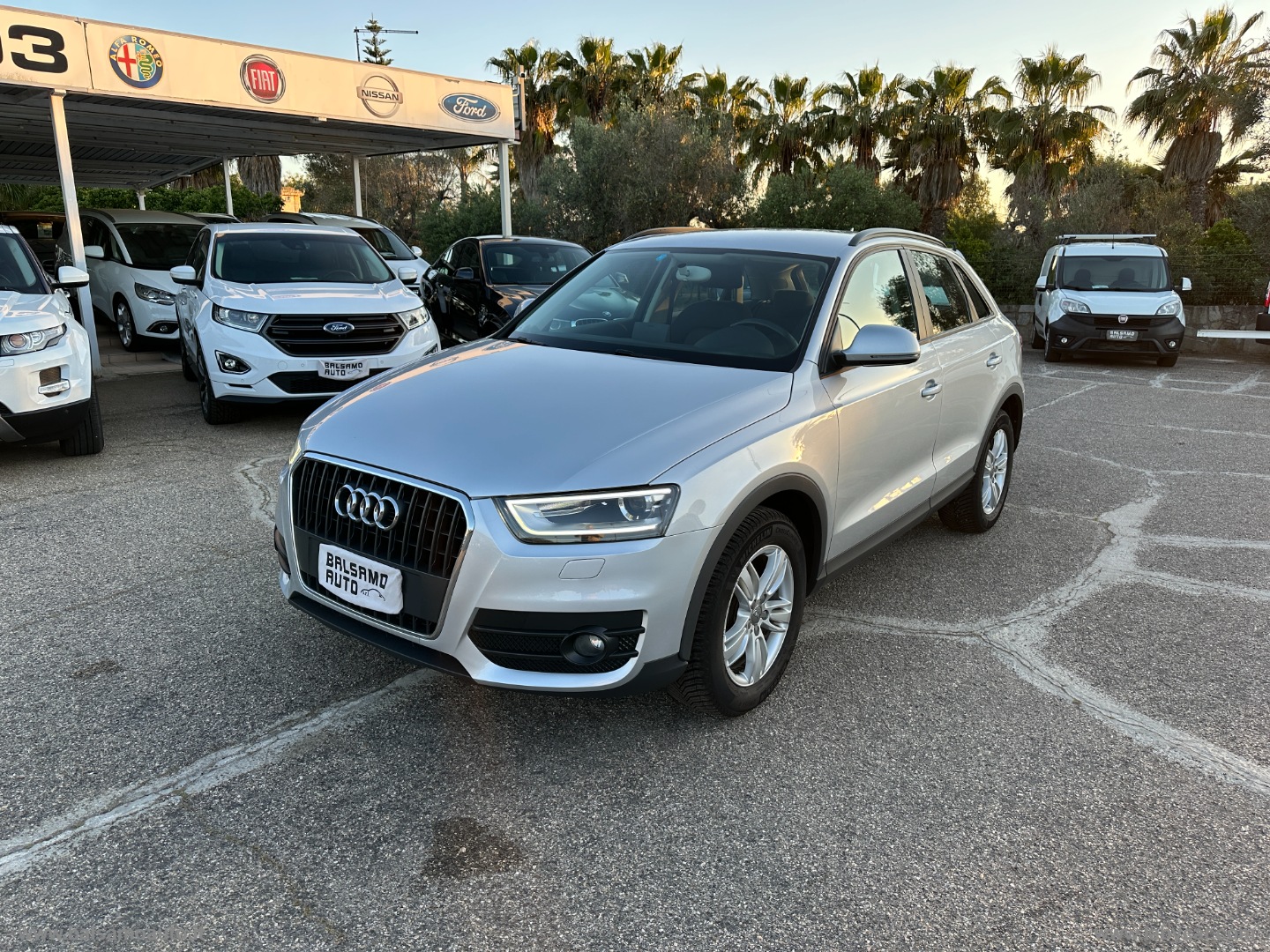 AUDI Q3