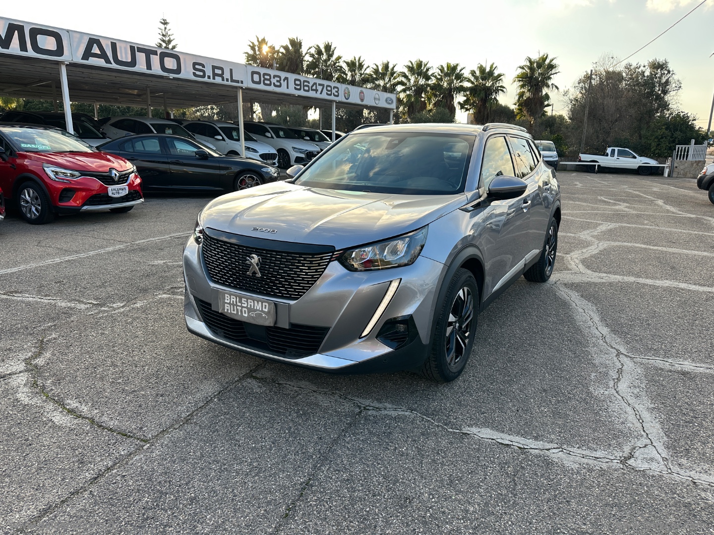 PEUGEOT 2008