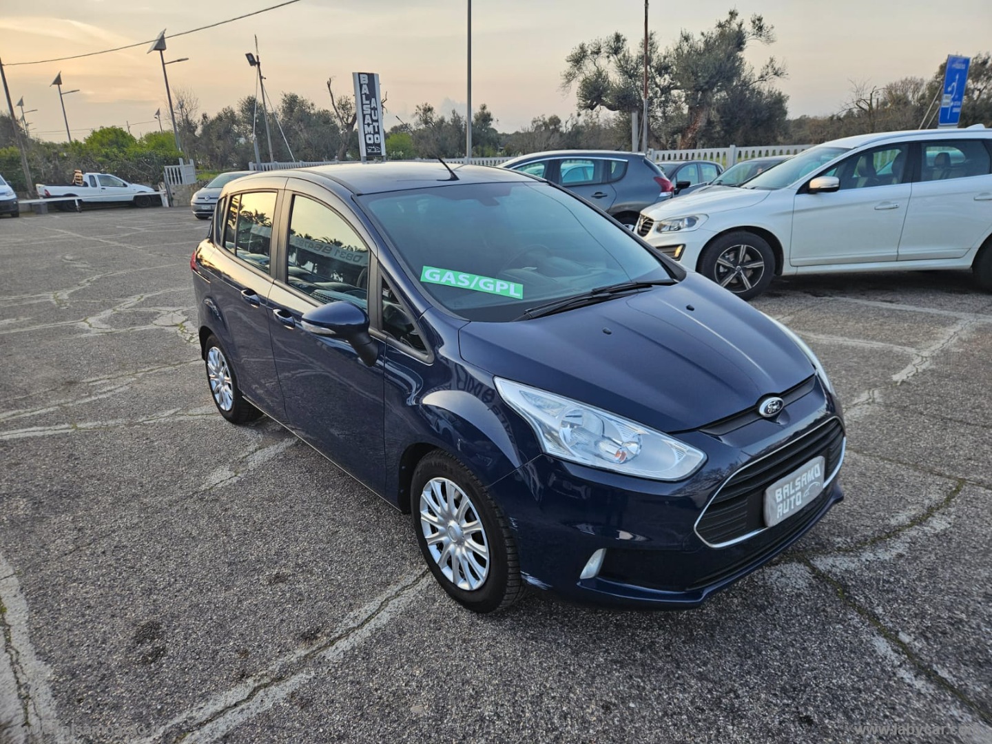 FORD B-Max