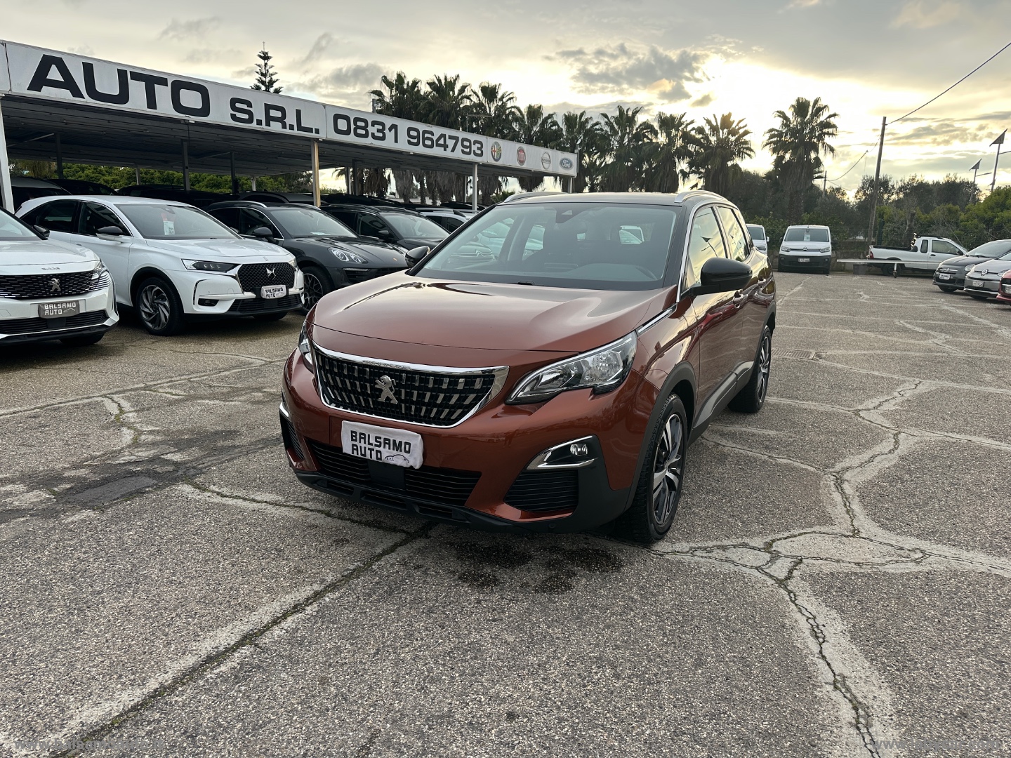 PEUGEOT 3008