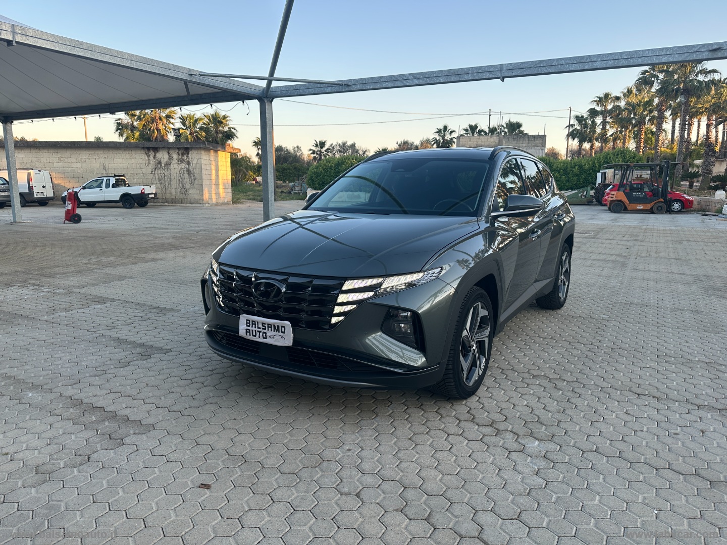 HYUNDAI Tucson