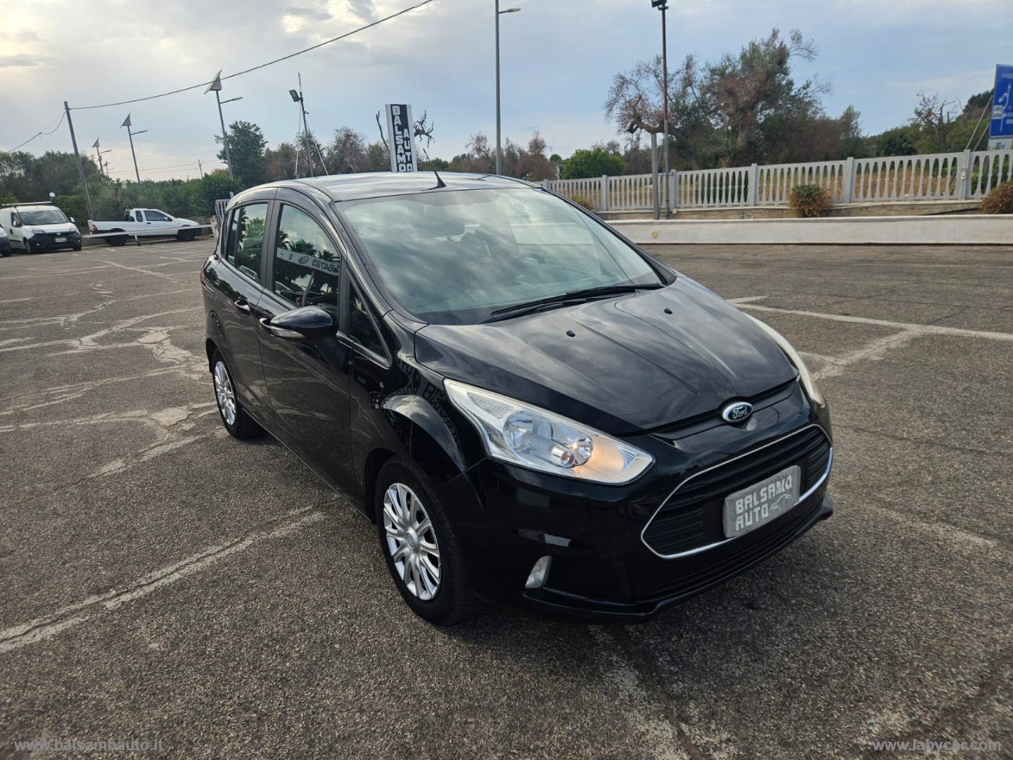 FORD B-Max