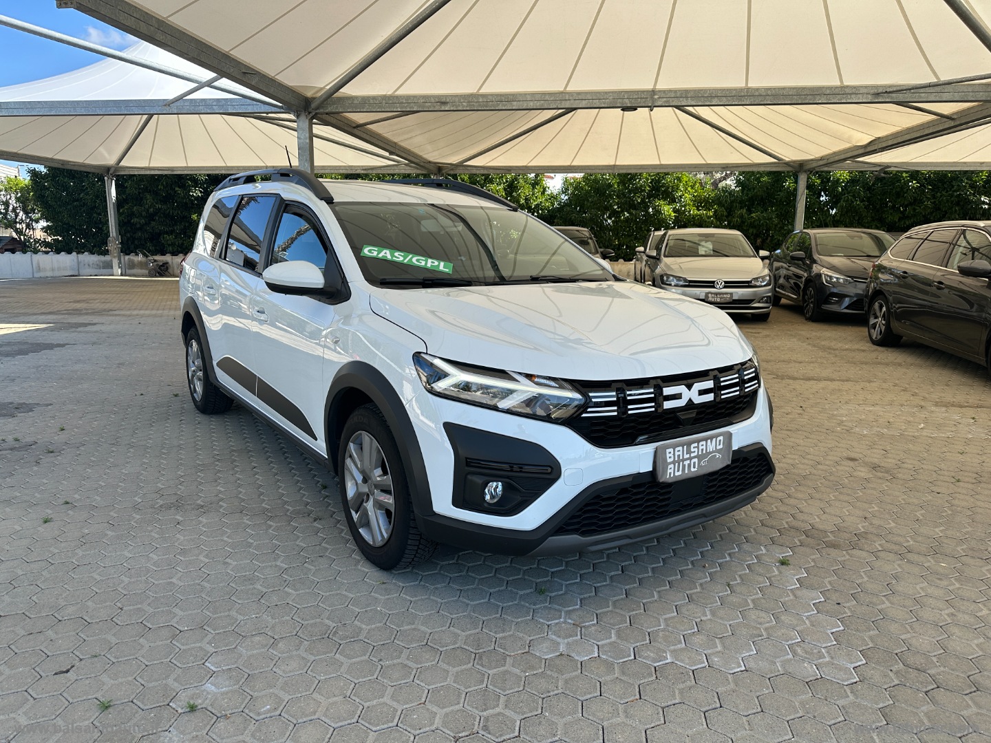 DACIA Jogger