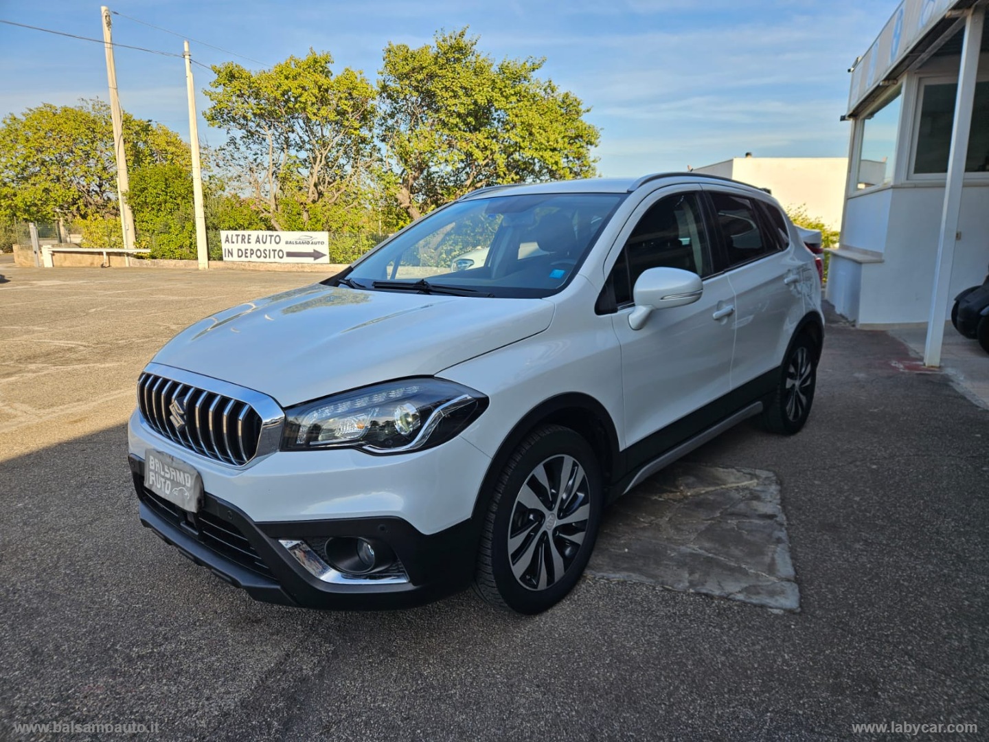 SUZUKI S-Cross