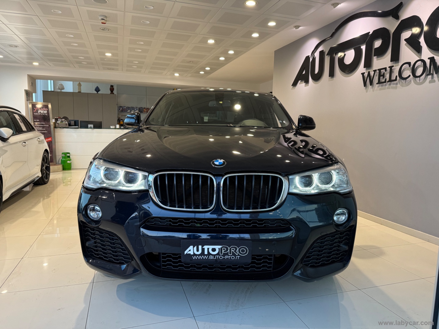 X4 xDrive20d Business Advantage                                                        