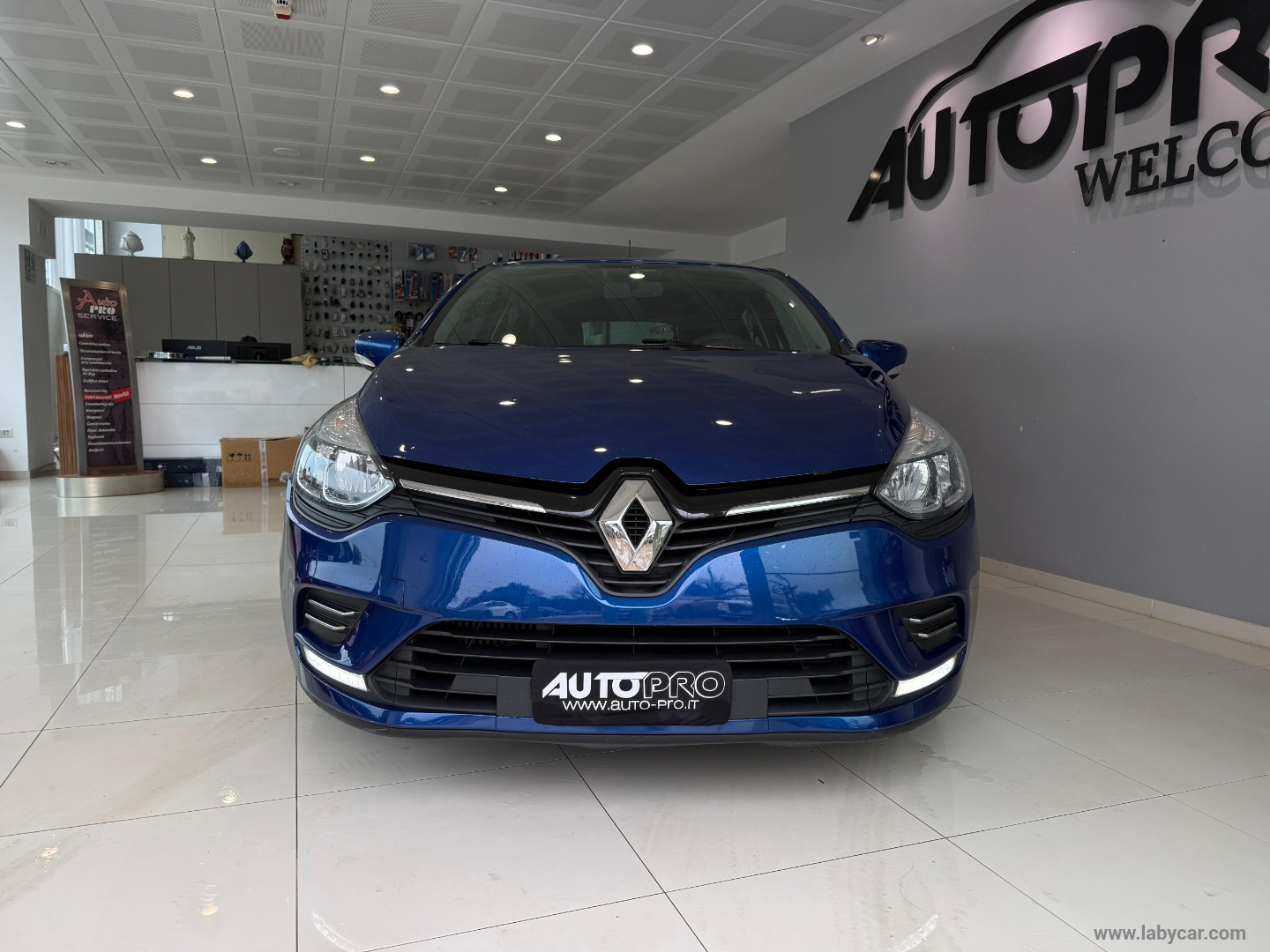 RENAULT Clio