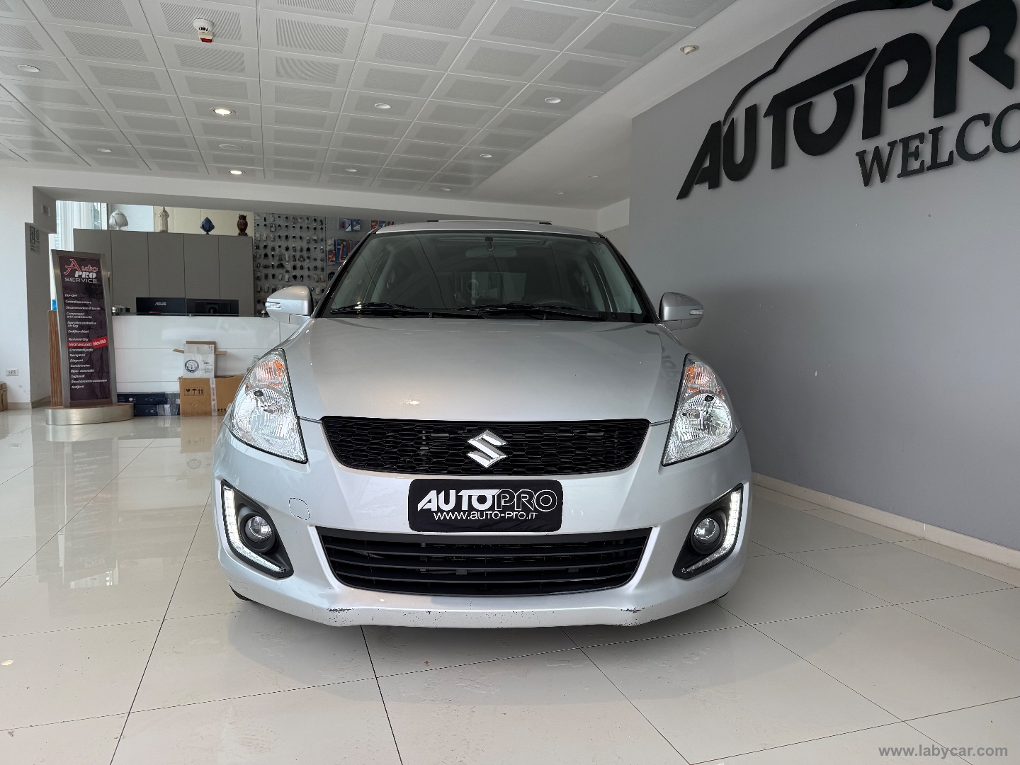 SUZUKI Swift