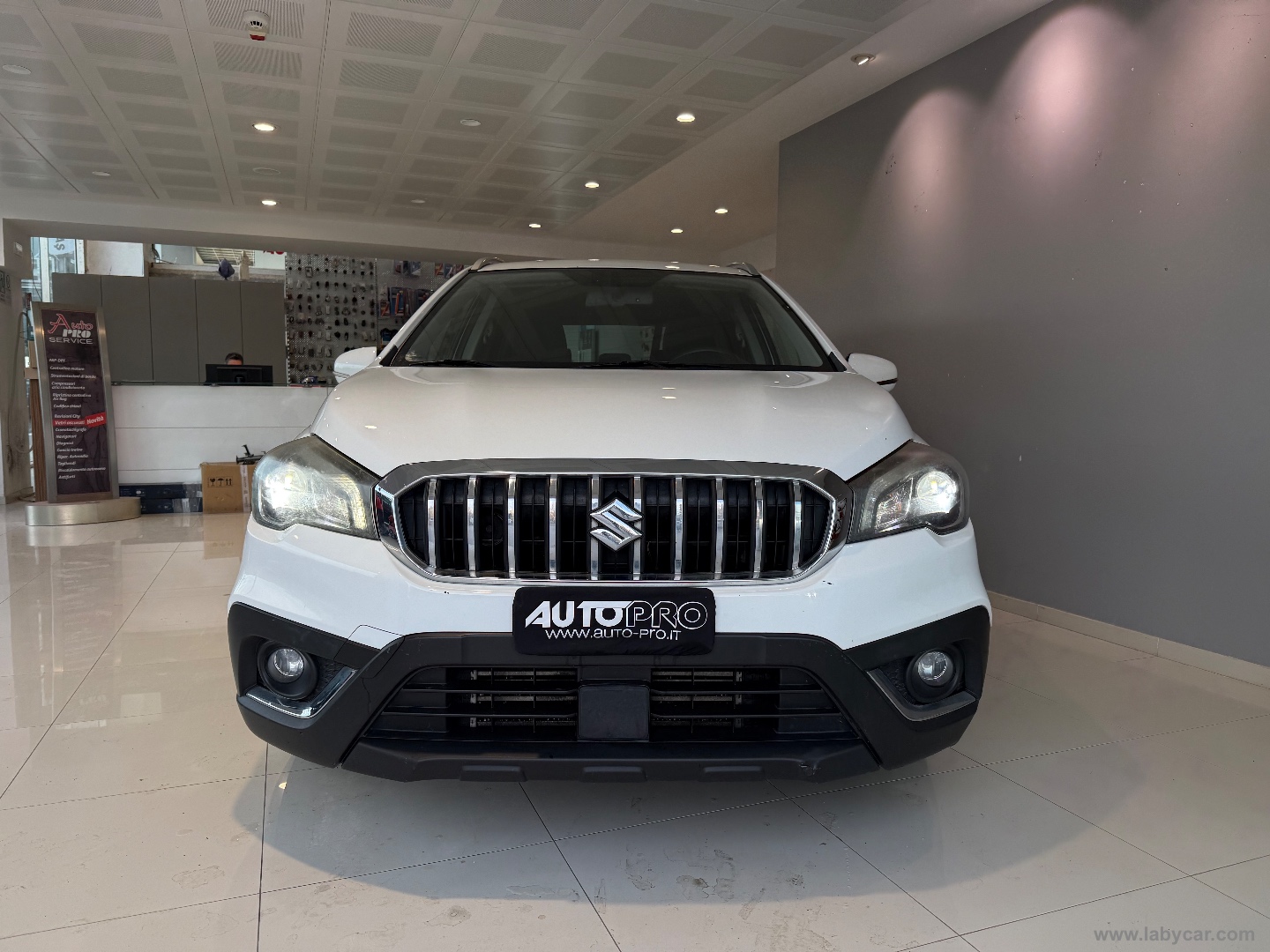 SUZUKI S-Cross