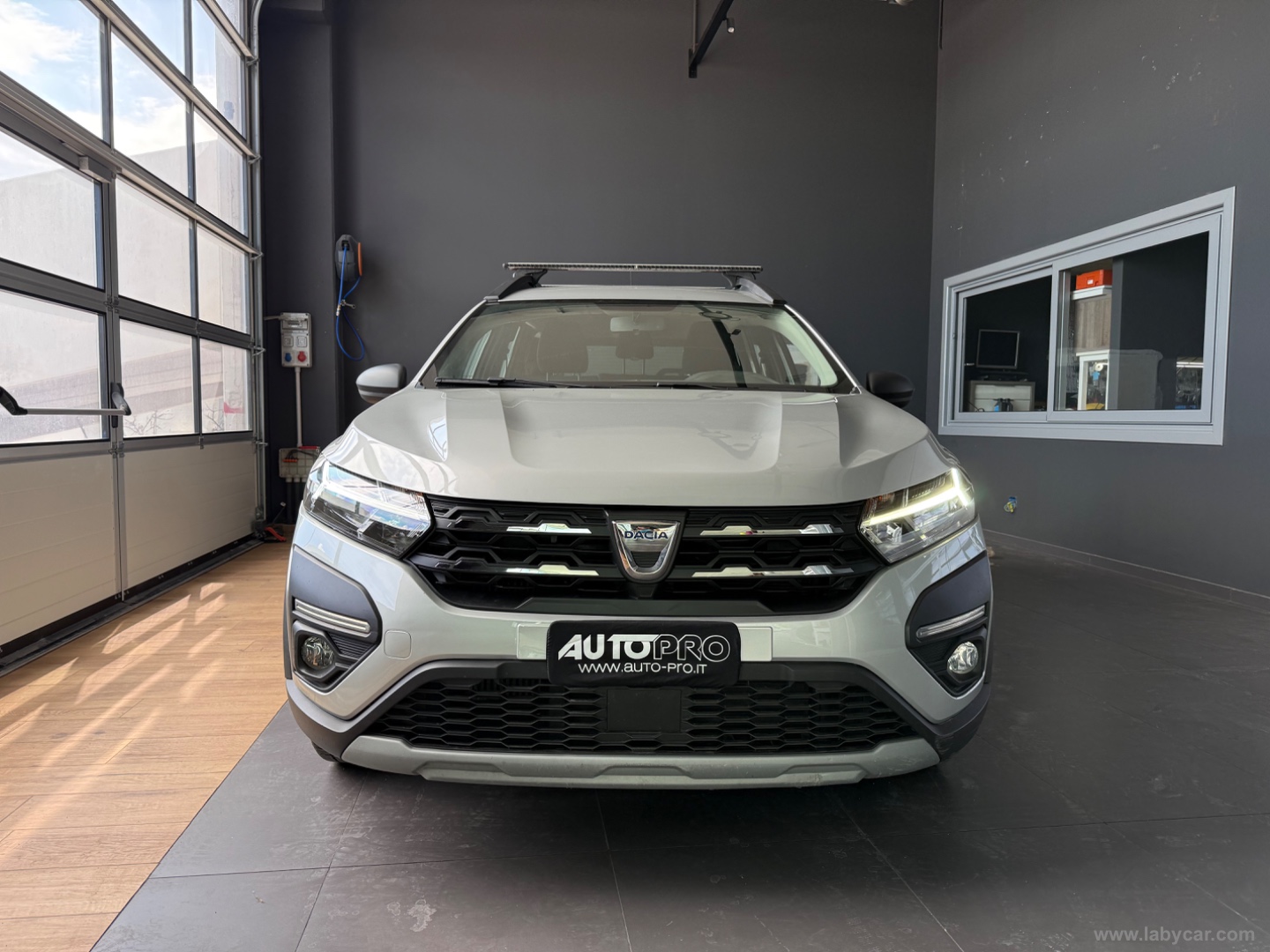 DACIA 