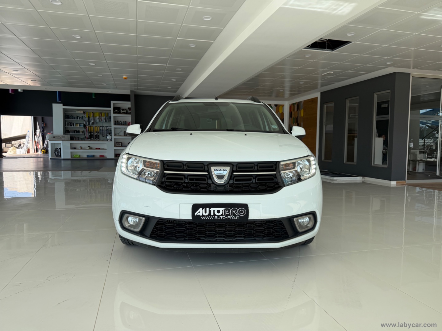 DACIA Logan